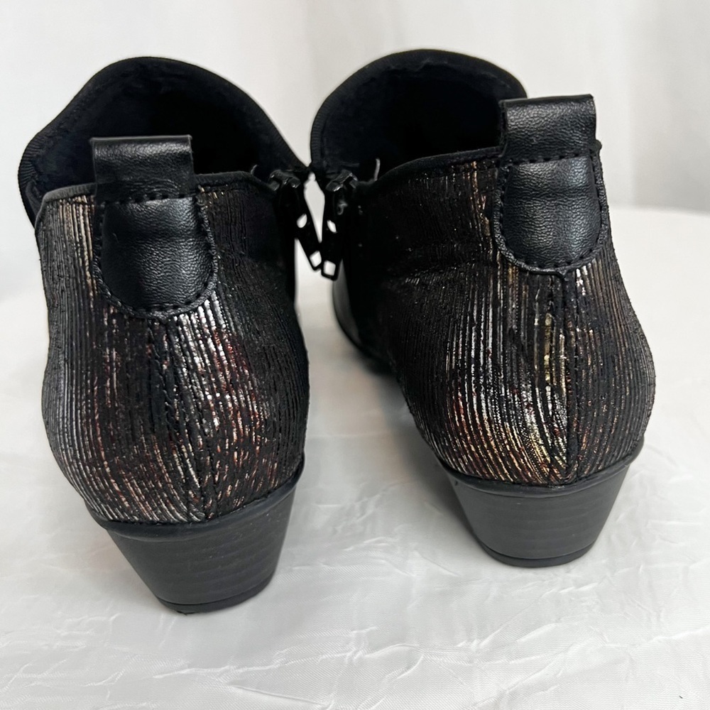 REMONTE Black Zip Ankle Booties - Picture 6 of 14